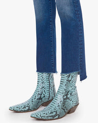 Mother Denim The Insider Crop Step Fray In Troublemaker