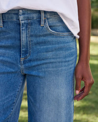 Galway Wide-Leg Jean in 2002 Mid Wash Blue
