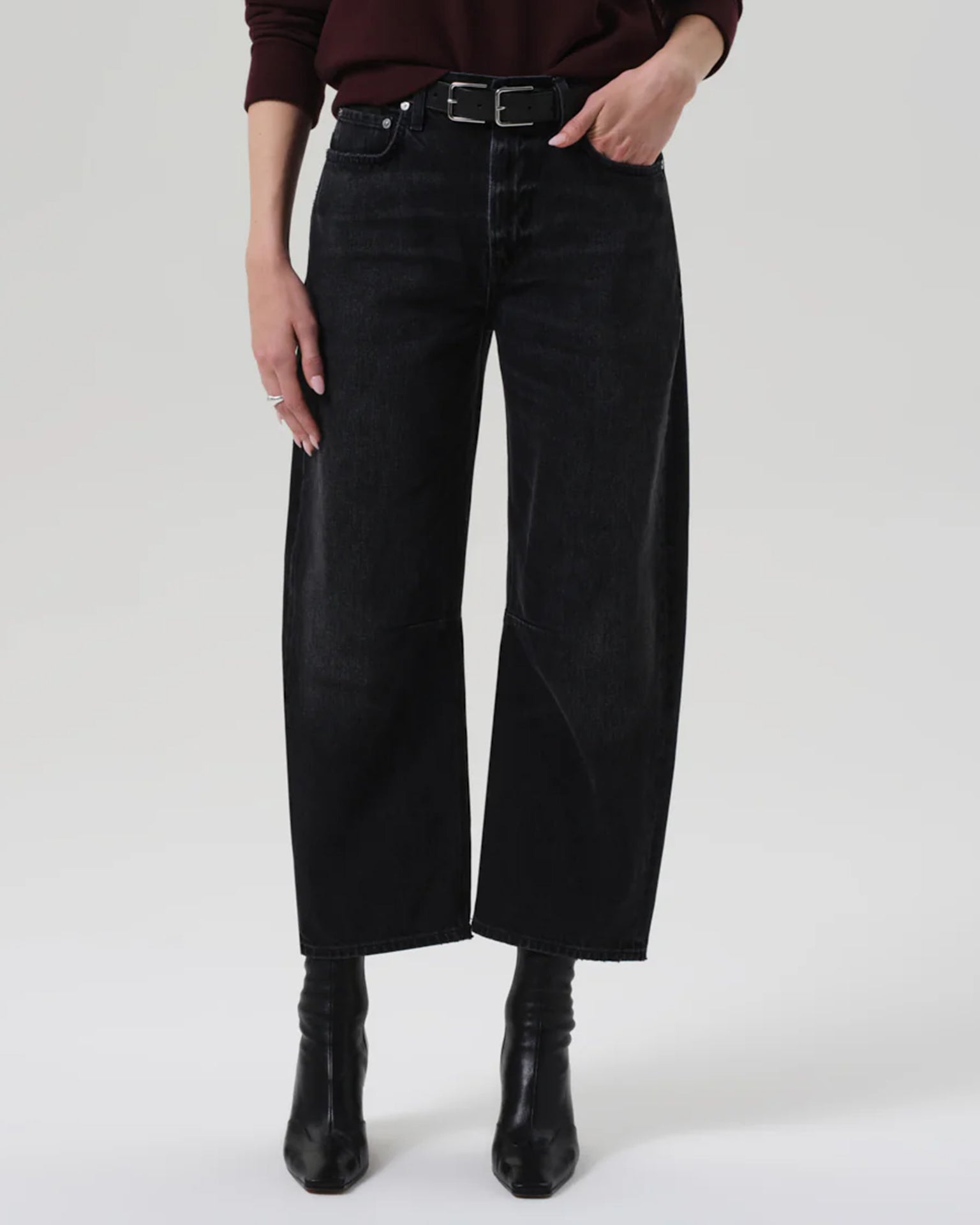 Miro Relaxed Jean in Raine
