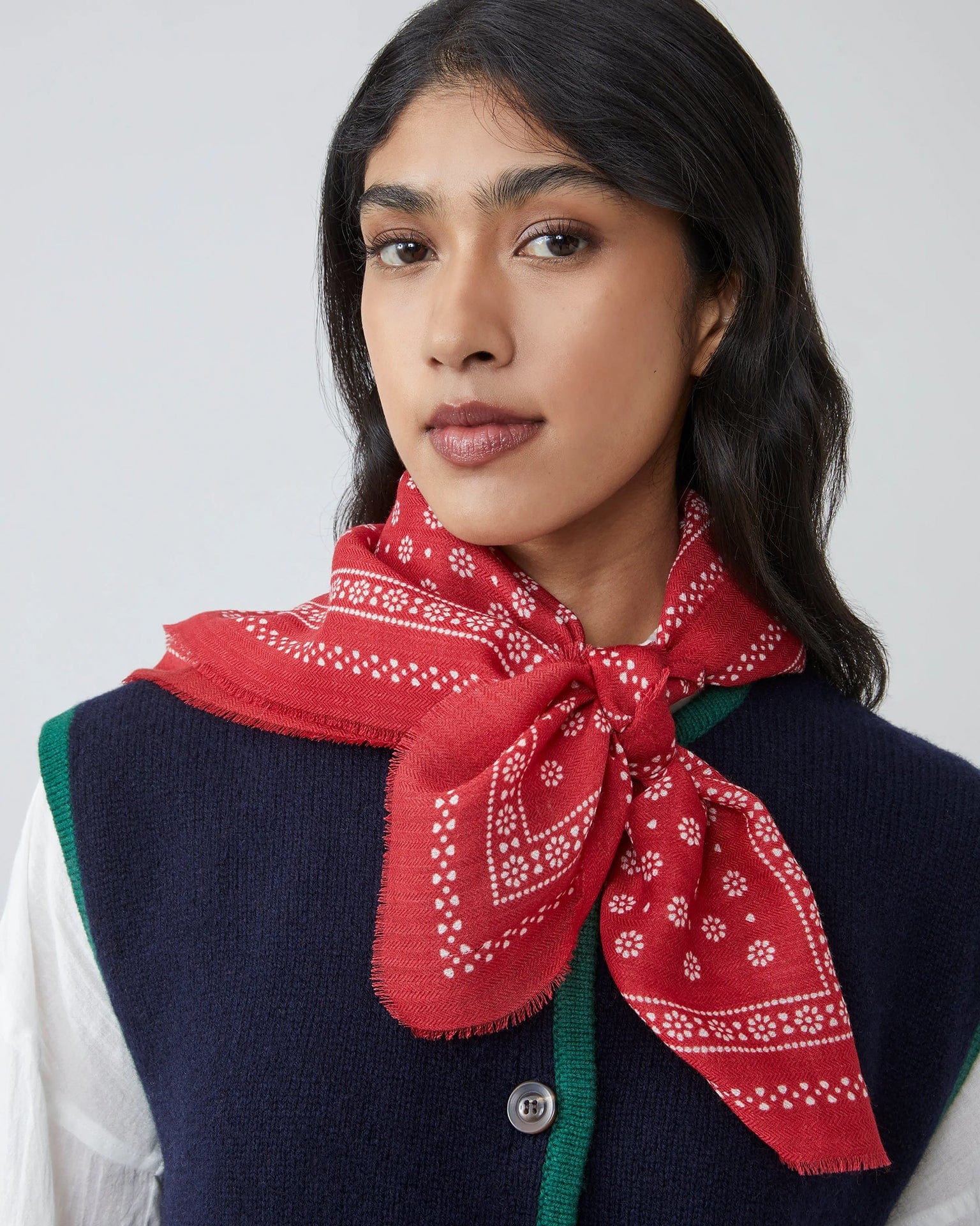 Moismont Accessories Carmin Olaf Wool Square Scarf No 676 in Carmin