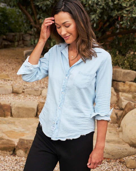 Frank & Eileen Barry Tailored Button Up Shirt in Classic Blue Wash