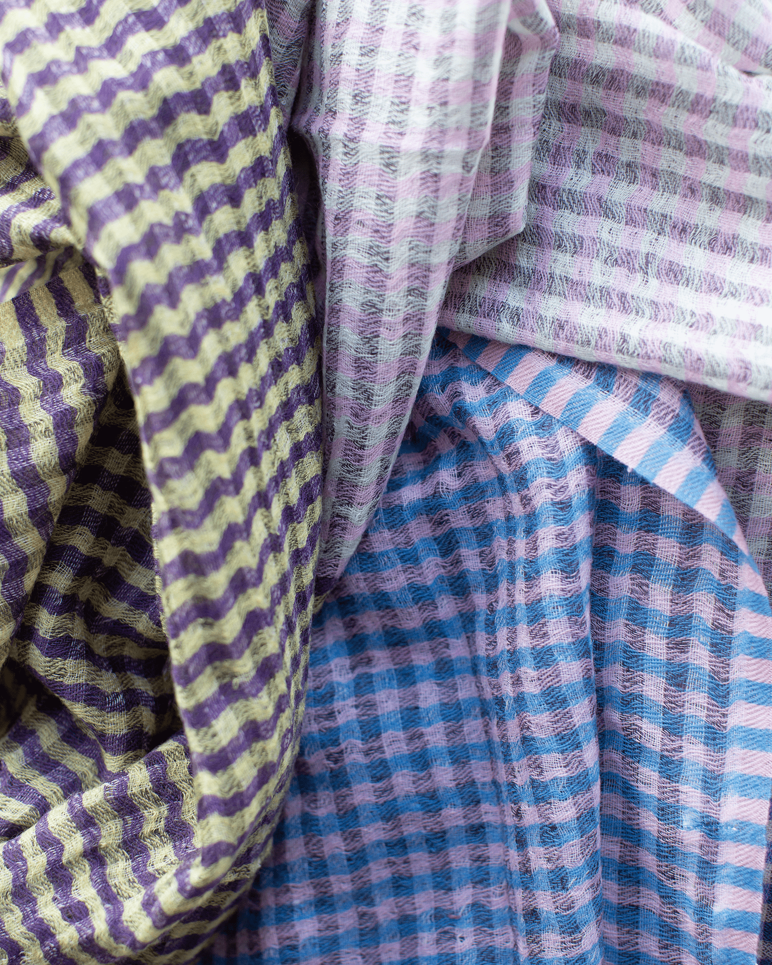 Épice Accessories Purple/Blue Micro Plaid Wool Scarf in Purple/Blue