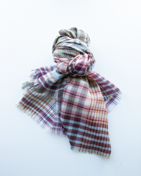 Épice Plaid Wool Scarf in Roses