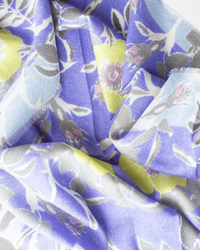 Épice Accessories Violet Bold Daisy Wool Silk & Cashmere Bandana in Violet