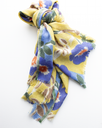 Épice Pop Flower Wool Scarf in Ginger