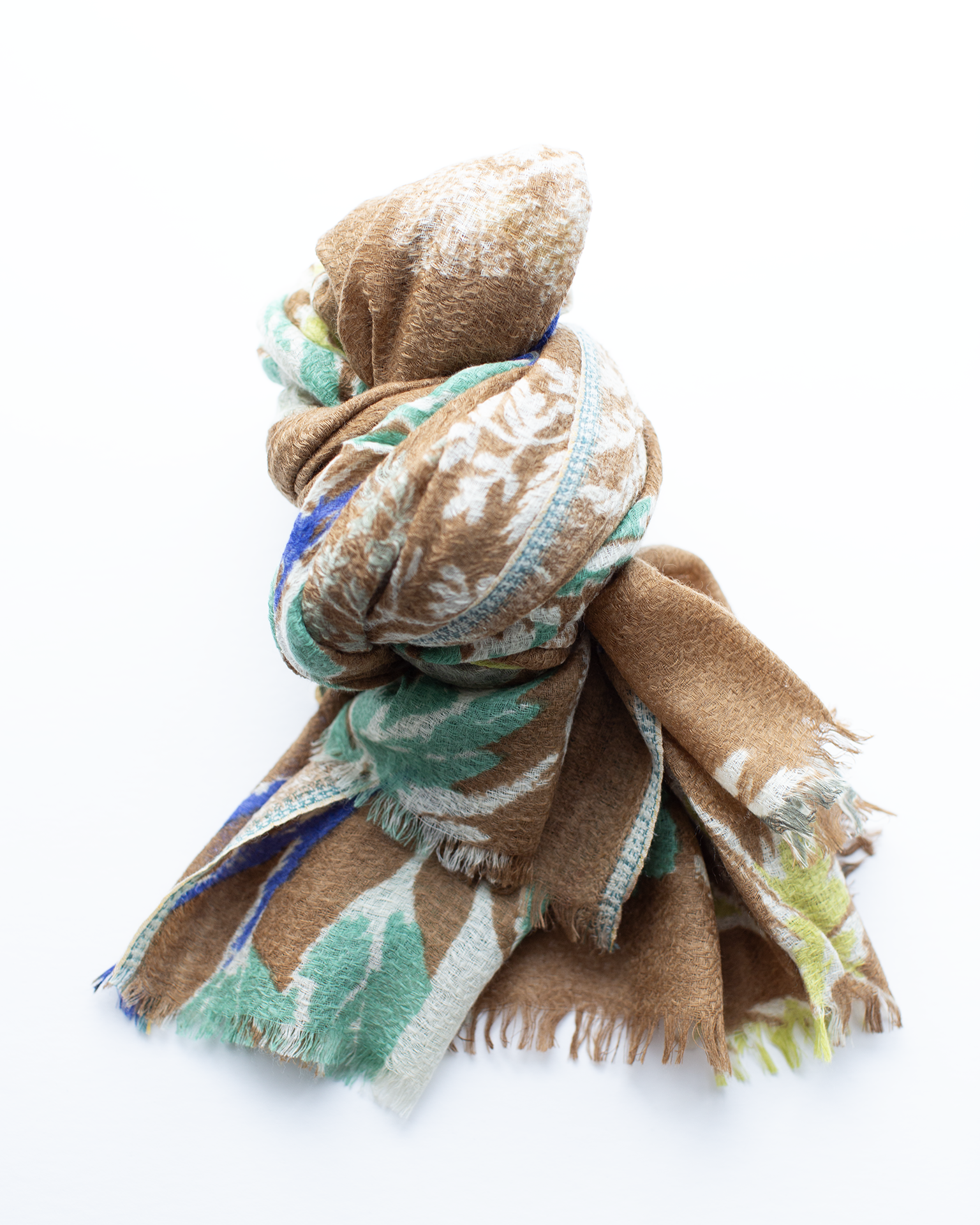 Épice Botanica Wool Silk & Cashmere Scarf in Tobacco