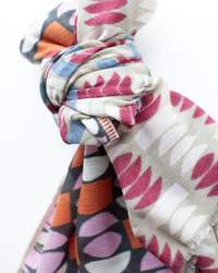 Épice Pop Geo Wool Silk & Cashmere Scarf in Taupe