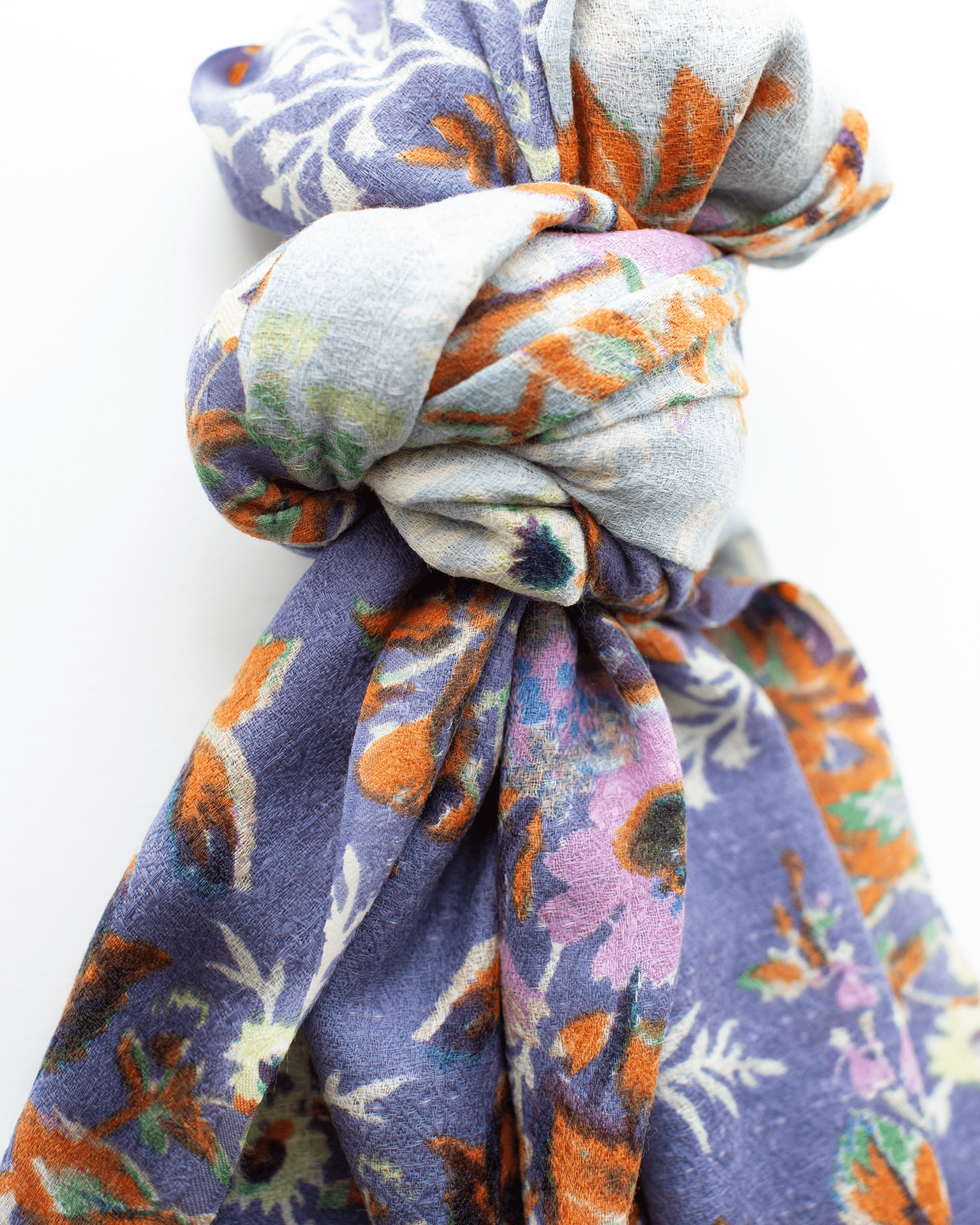 Épice Accessories Ether Fleur 2 Scarf in Ether