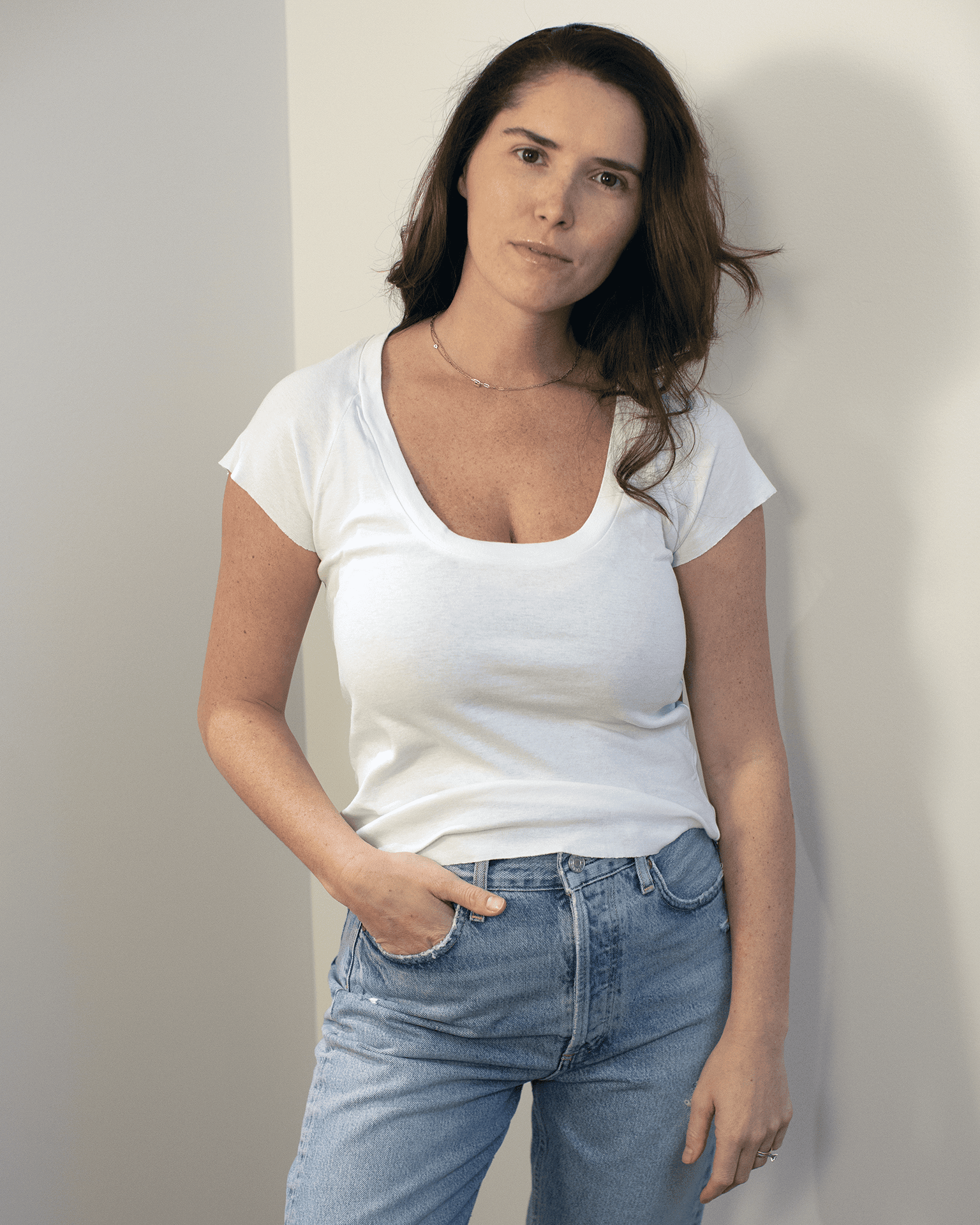 Gia Fitted Baby Rib U Neck Tee in White