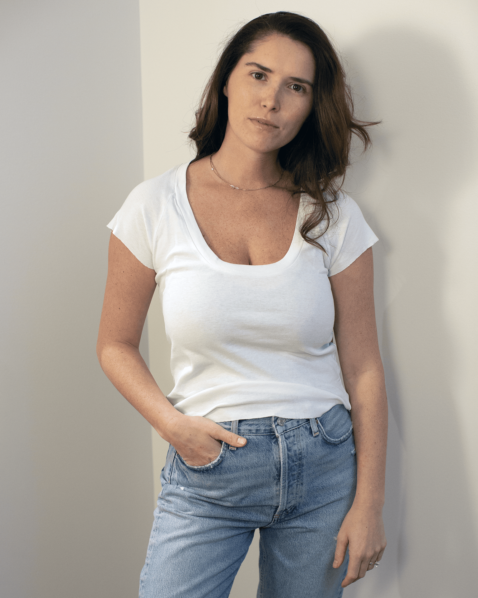 Gia Fitted Baby Rib U Neck Tee in White