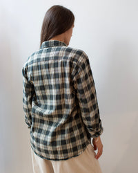 Llewln Shirt Jacket in Black & Tan Plaid