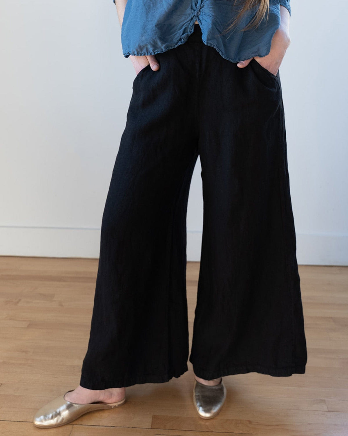 Becca Wide Leg Pant in Black Linen Twill