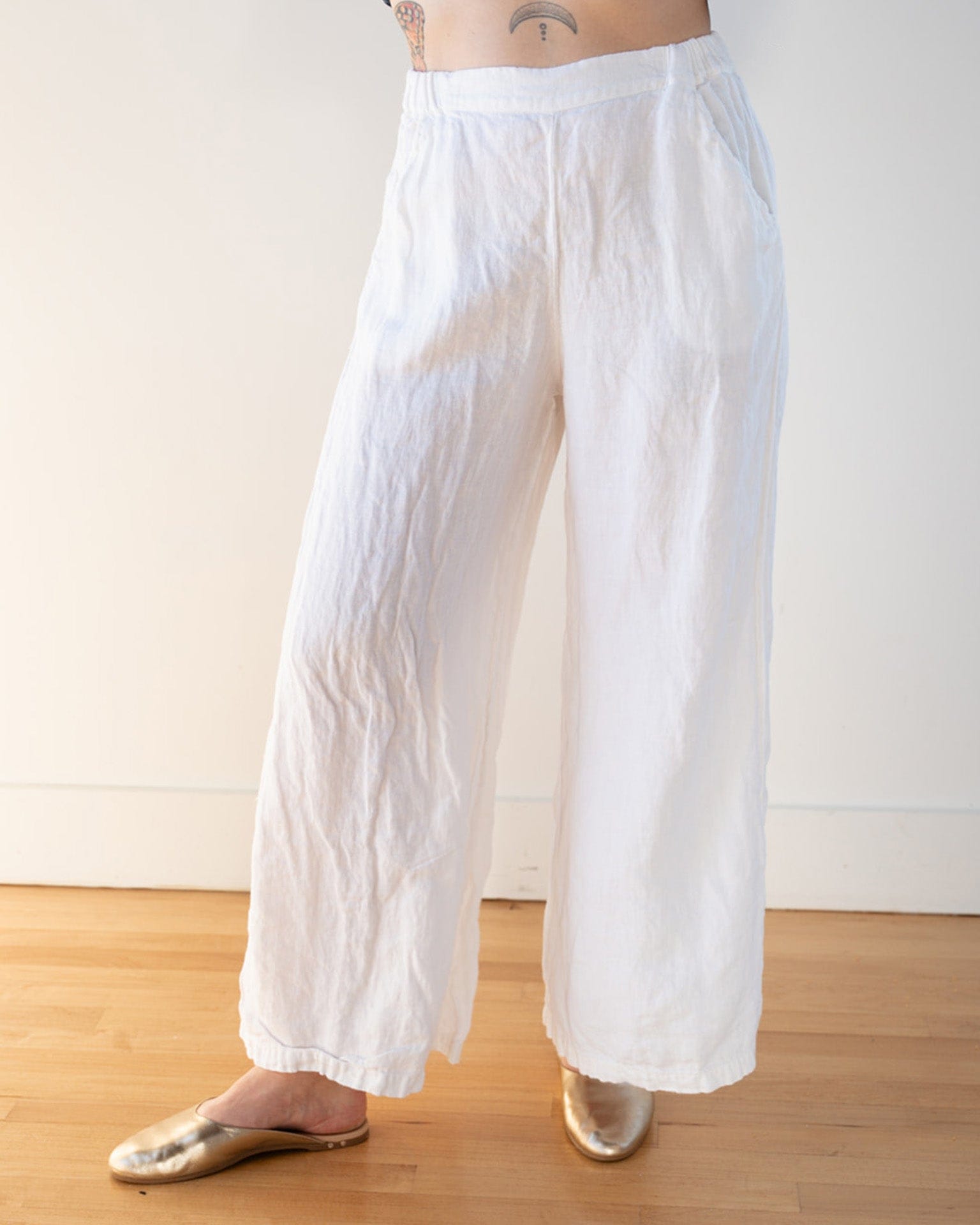 Becca Wide Leg Pant in White Linen Twill
