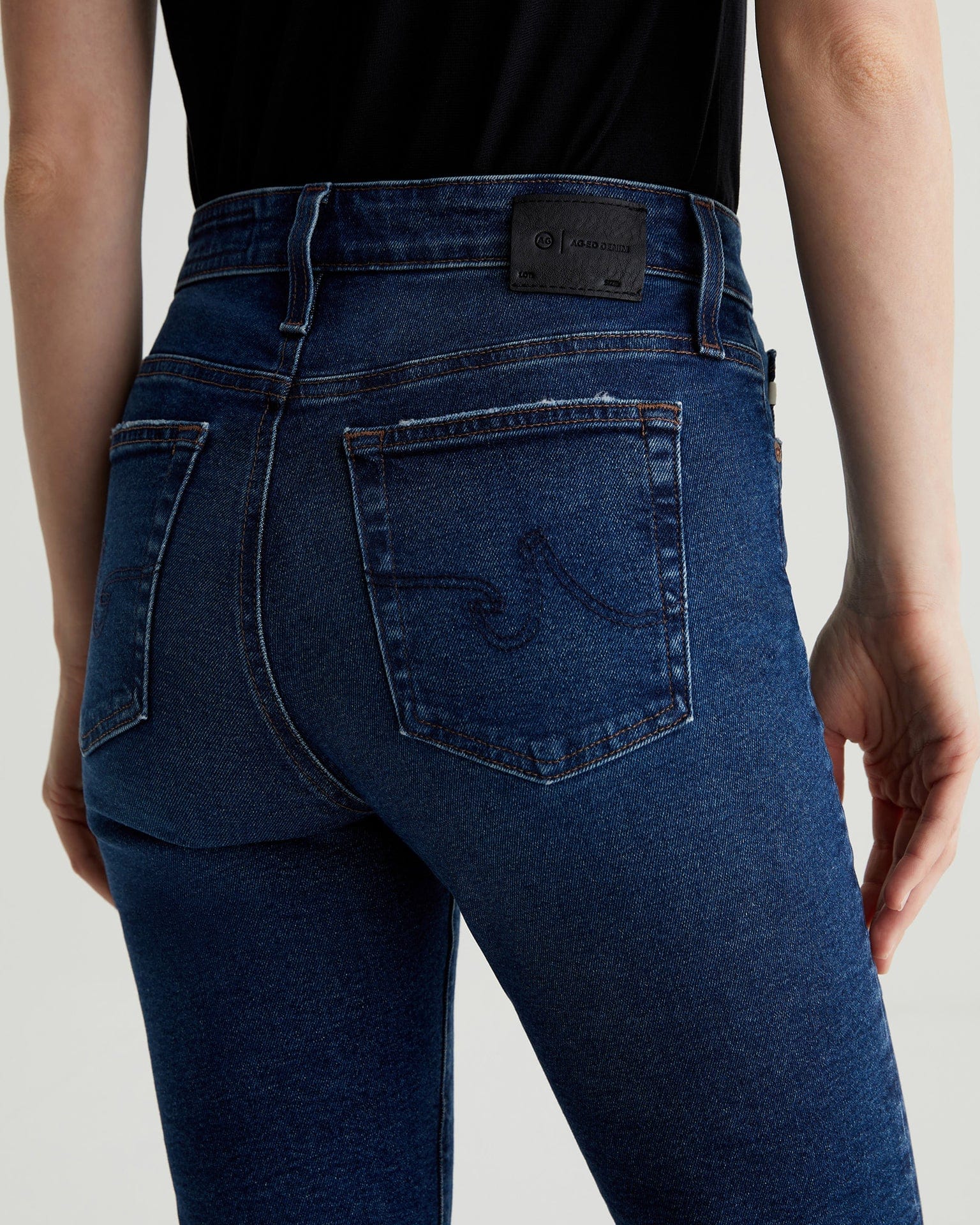 AG Jeans 32in Inseam Farrah Boot in 7Ys Antwerp