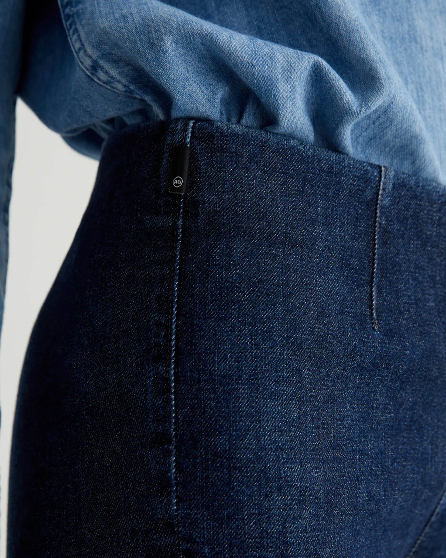 AG Jeans Mari Crop Pull On in Hyacinth