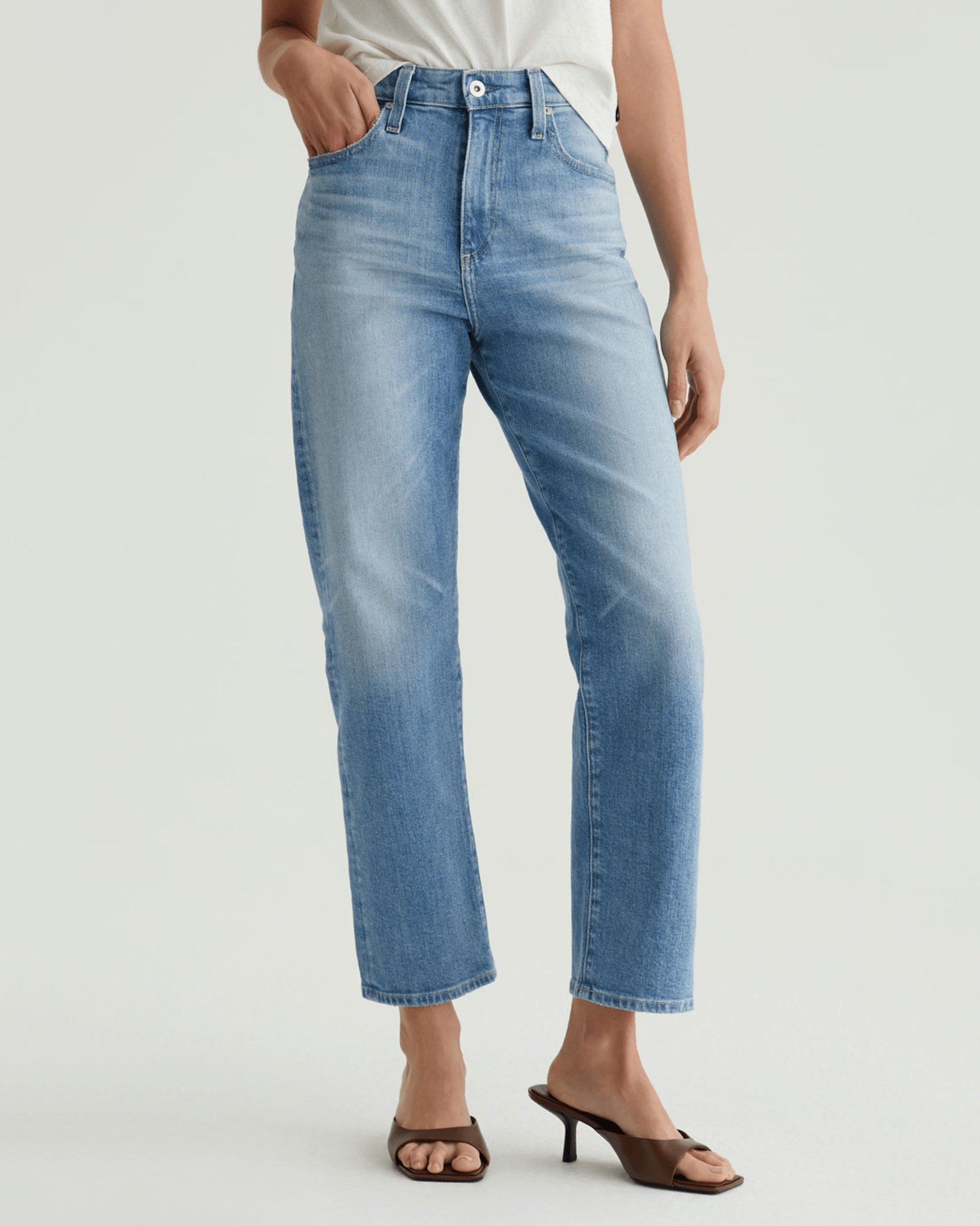 AG Jeans Rian High-Rise Straight in 22Ys Palma