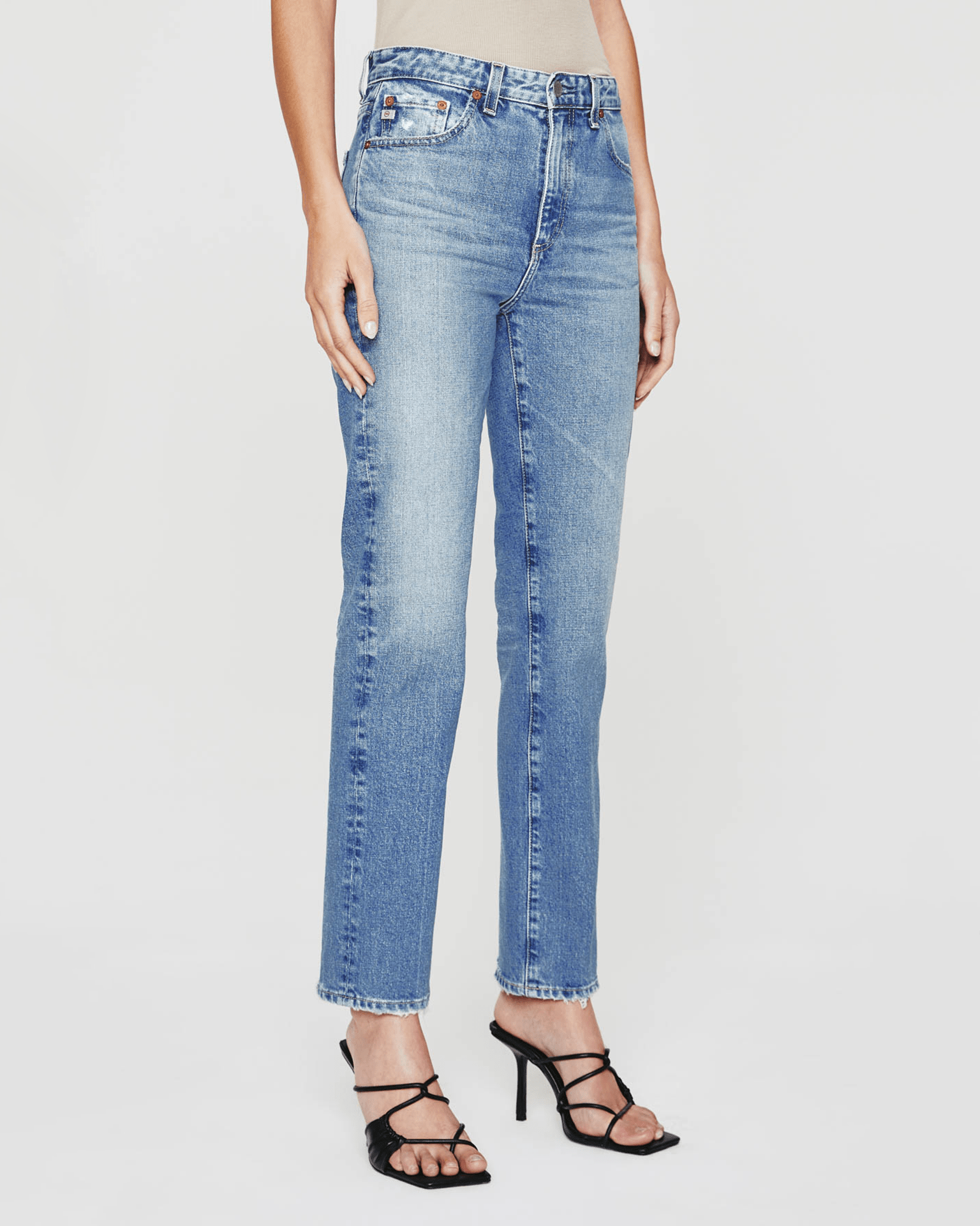 AG Jeans Saige High Rise Straight in 16Ys Cupola