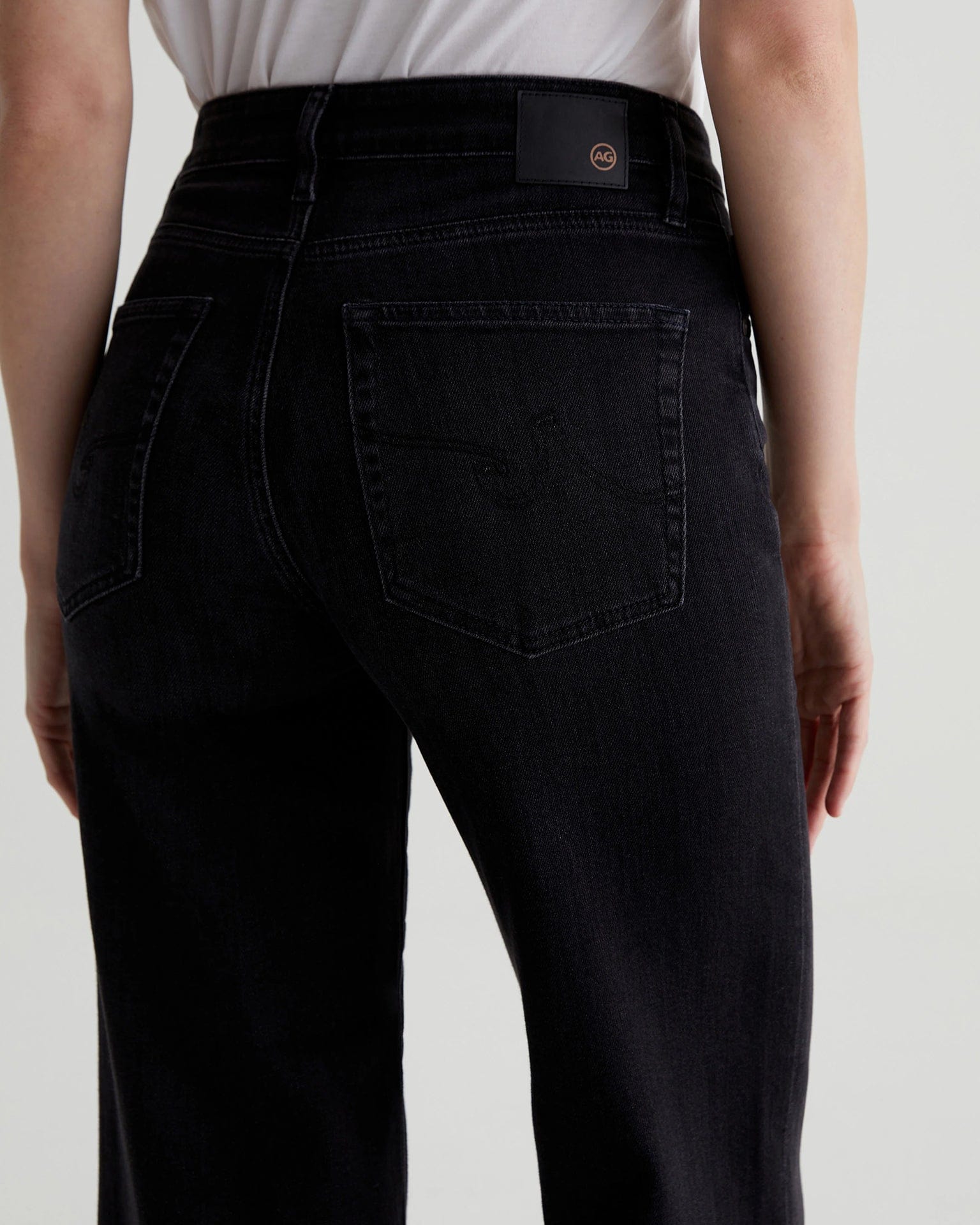 AG Jeans Saige Wide Leg Crop in Glasgow