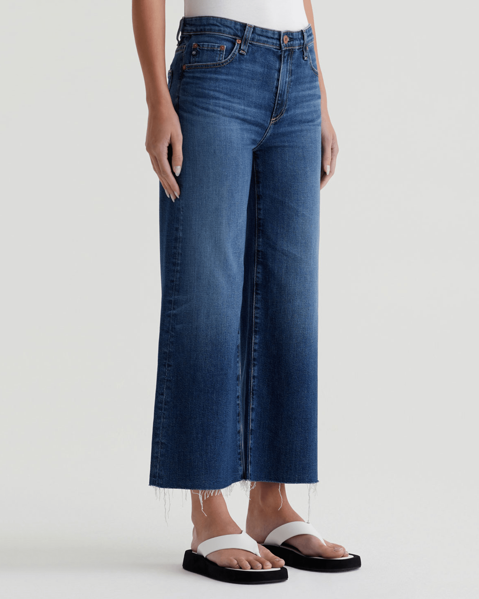 AG Jeans Saige Wide Leg Crop in Plume