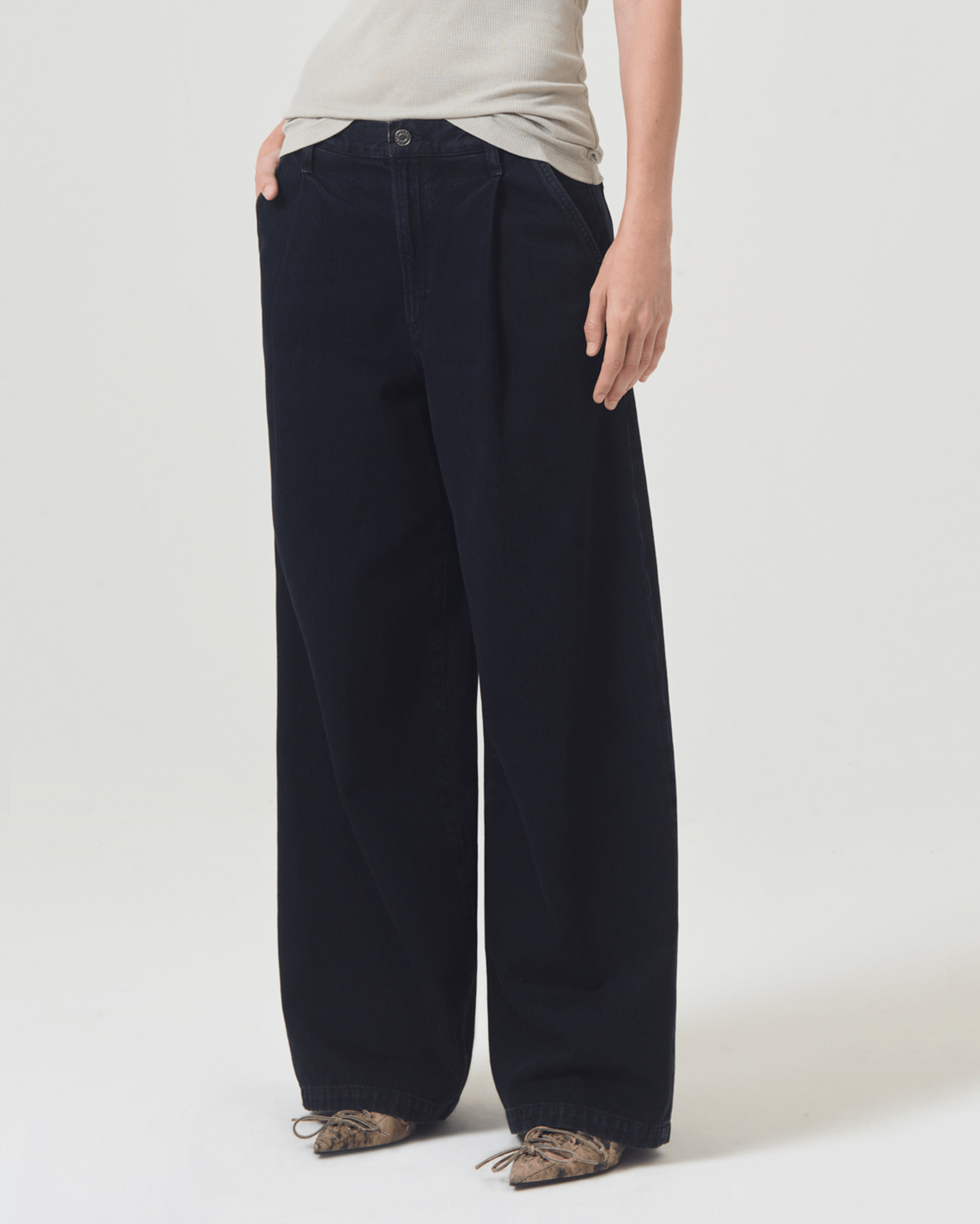 AGOLDE Ellis Trouser in Crushed