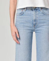 AGOLDE Denim Harper Crop in Formula