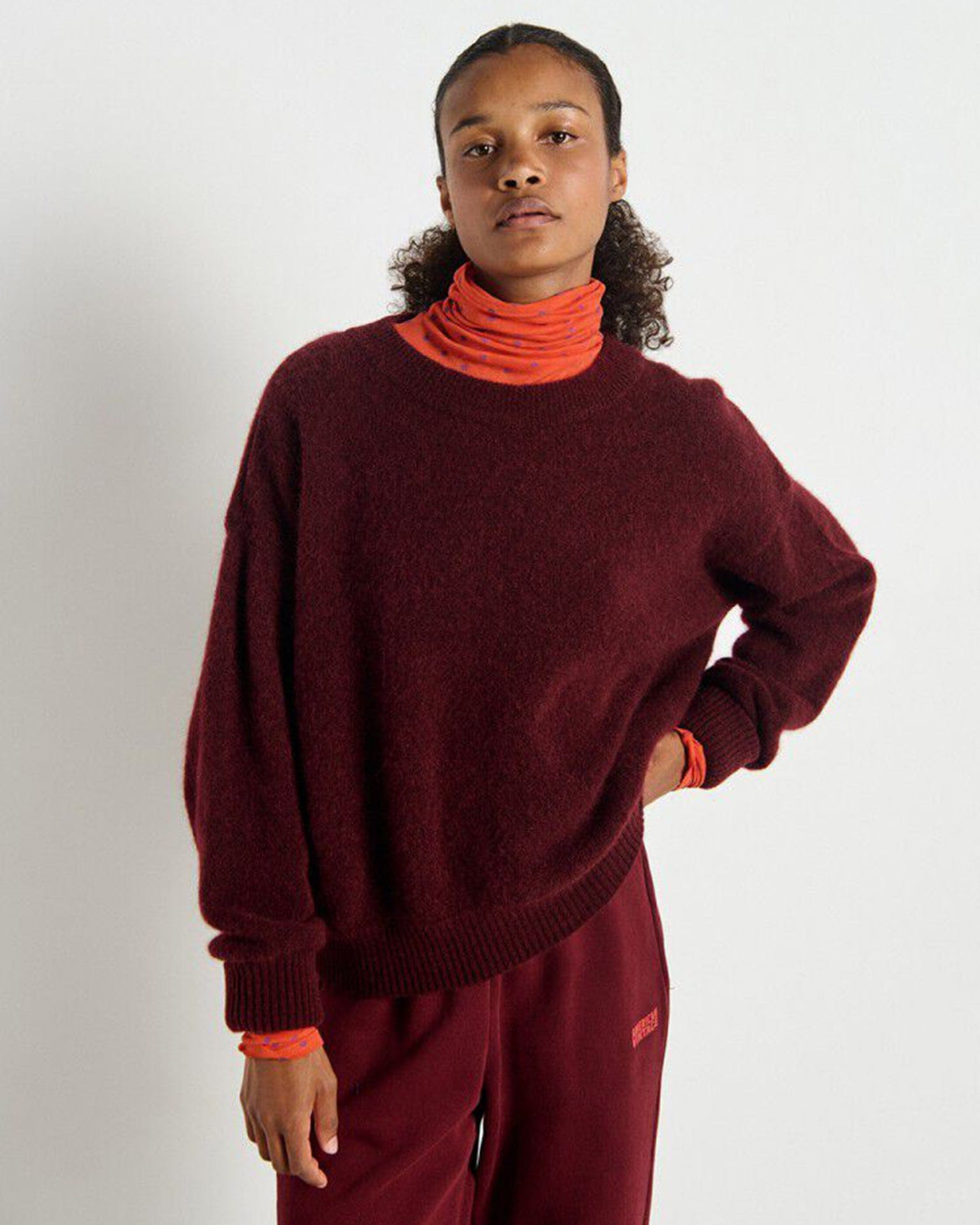 American Vintage Vito Crewneck Sweater in Grenat Chine