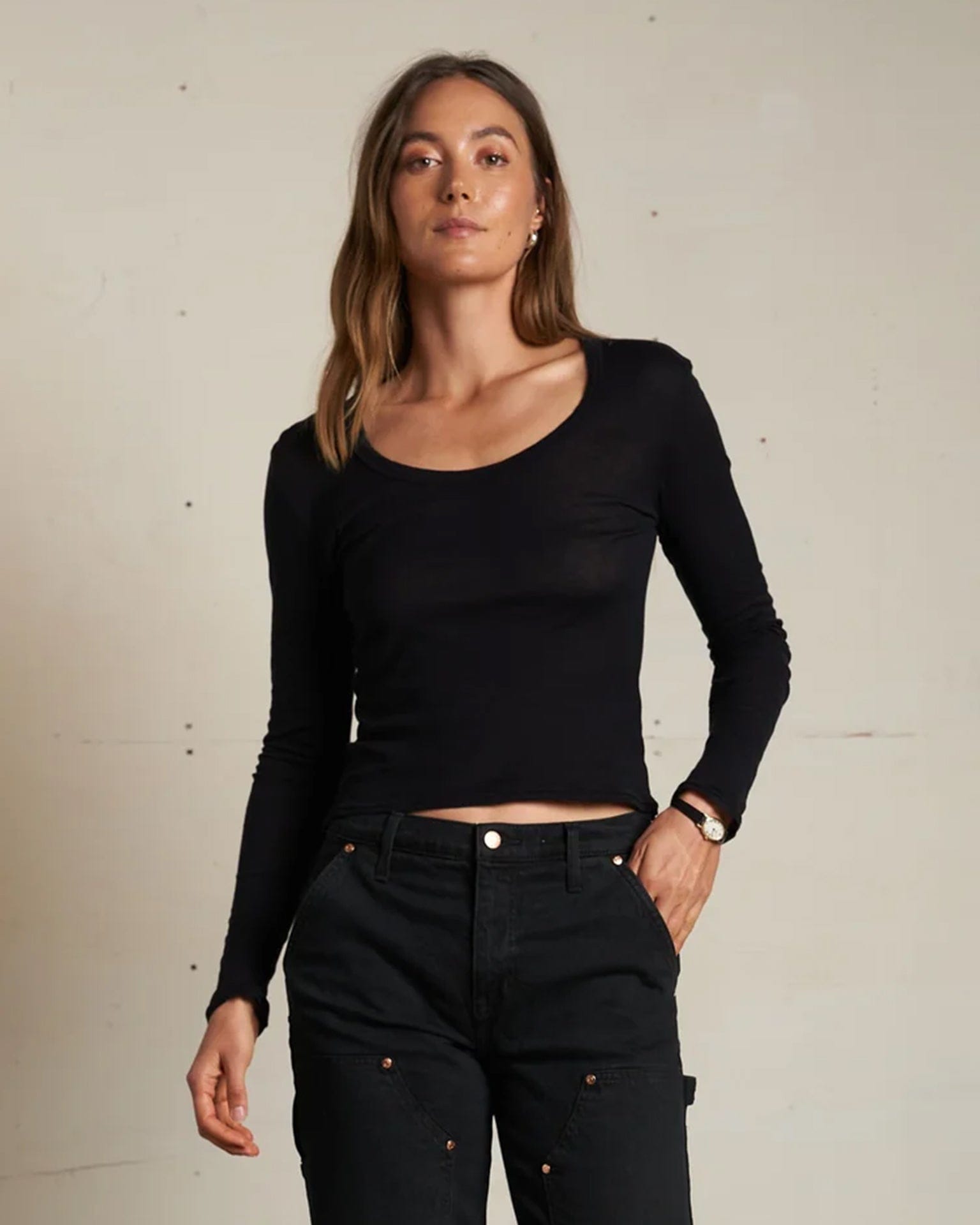 Angie Lt French Jersey Scoop L/S in True Black