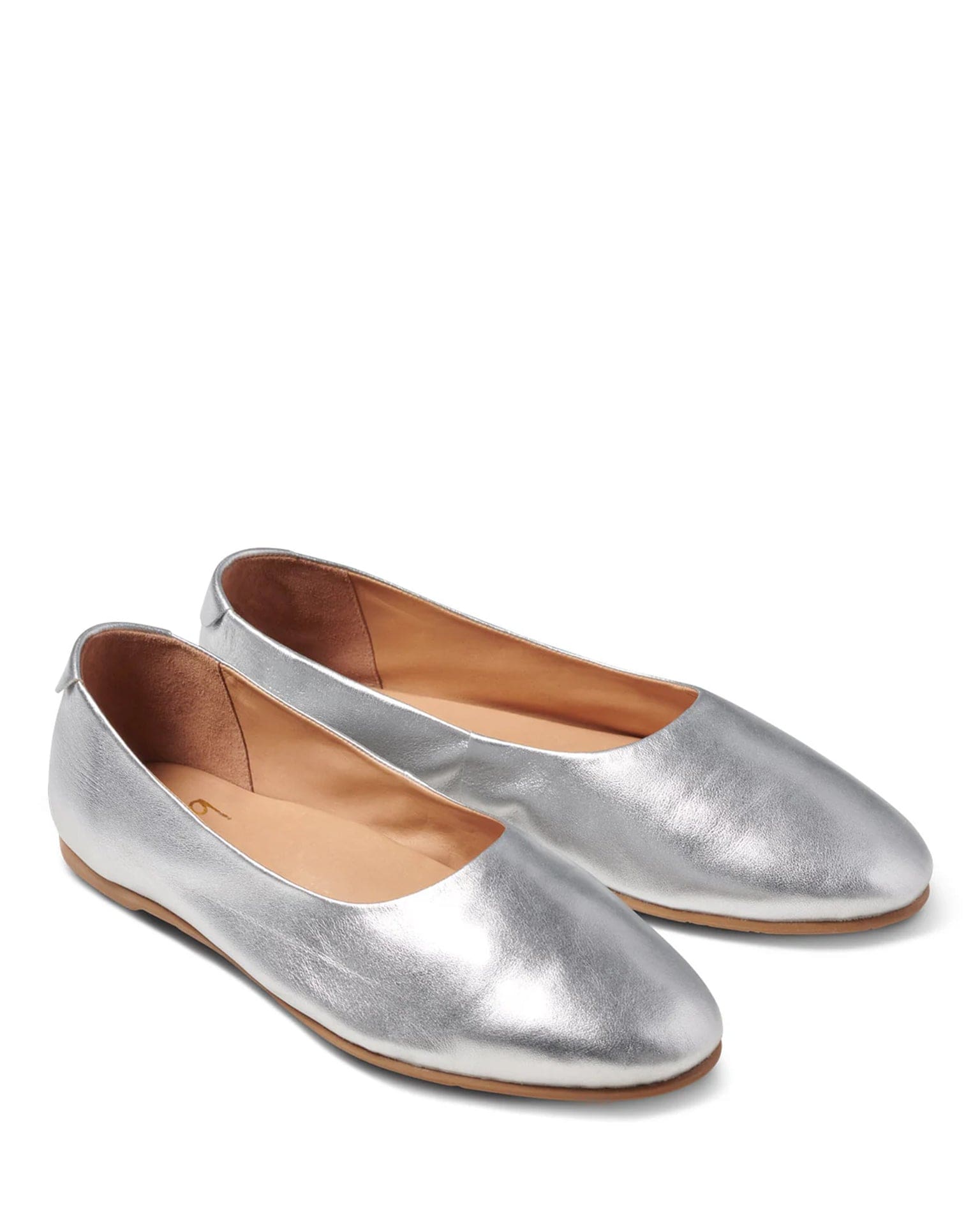 silver flat dress shoes Metallic Mary Jane EU 41/US 9.5 / Narrow (A) A durable synthetic outsole ensures lasting wear and reliable traction Women Metallic V Cut Design