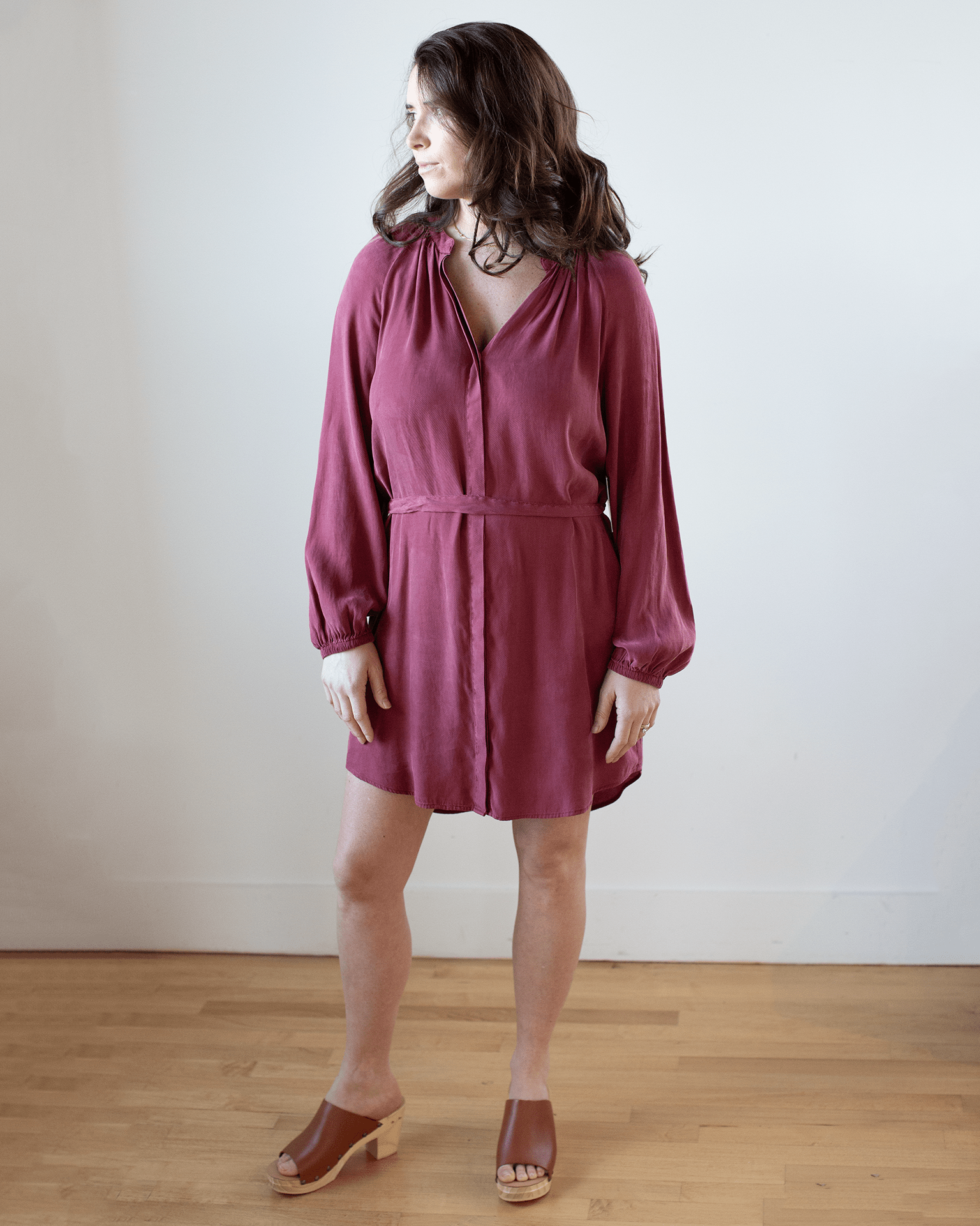 Bella Dahl Belted Raglan Mini Dress in Sweet Merlot
