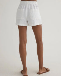 Bella Dahl Double Pleat Short in White