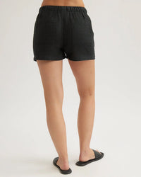 Bella Dahl Pocket Shorts in Black