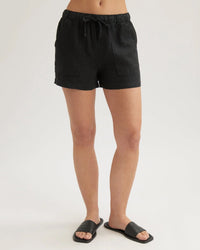 Bella Dahl Pocket Shorts in Black
