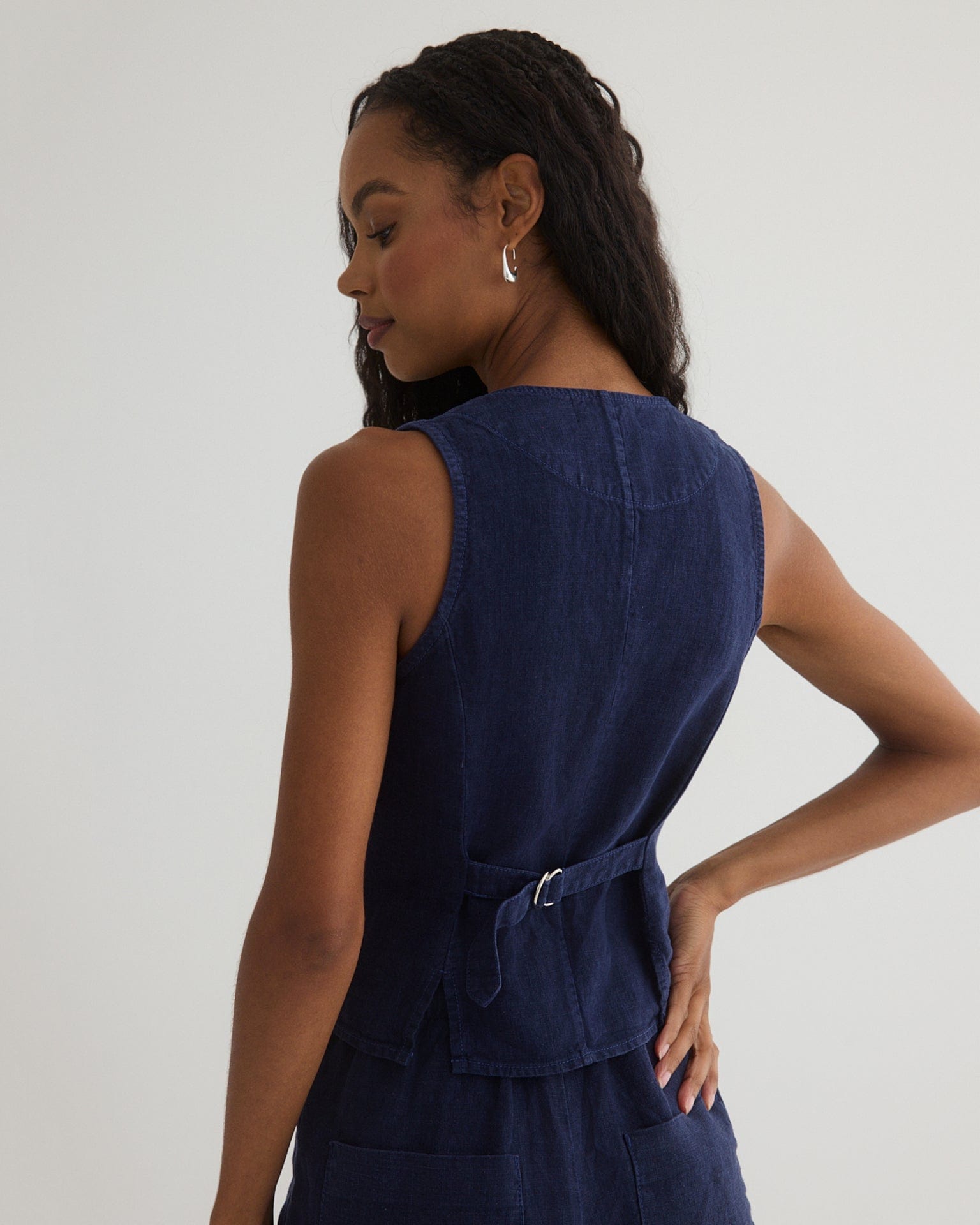 Bella Dahl Scoop Neck Vest in Italian Navy