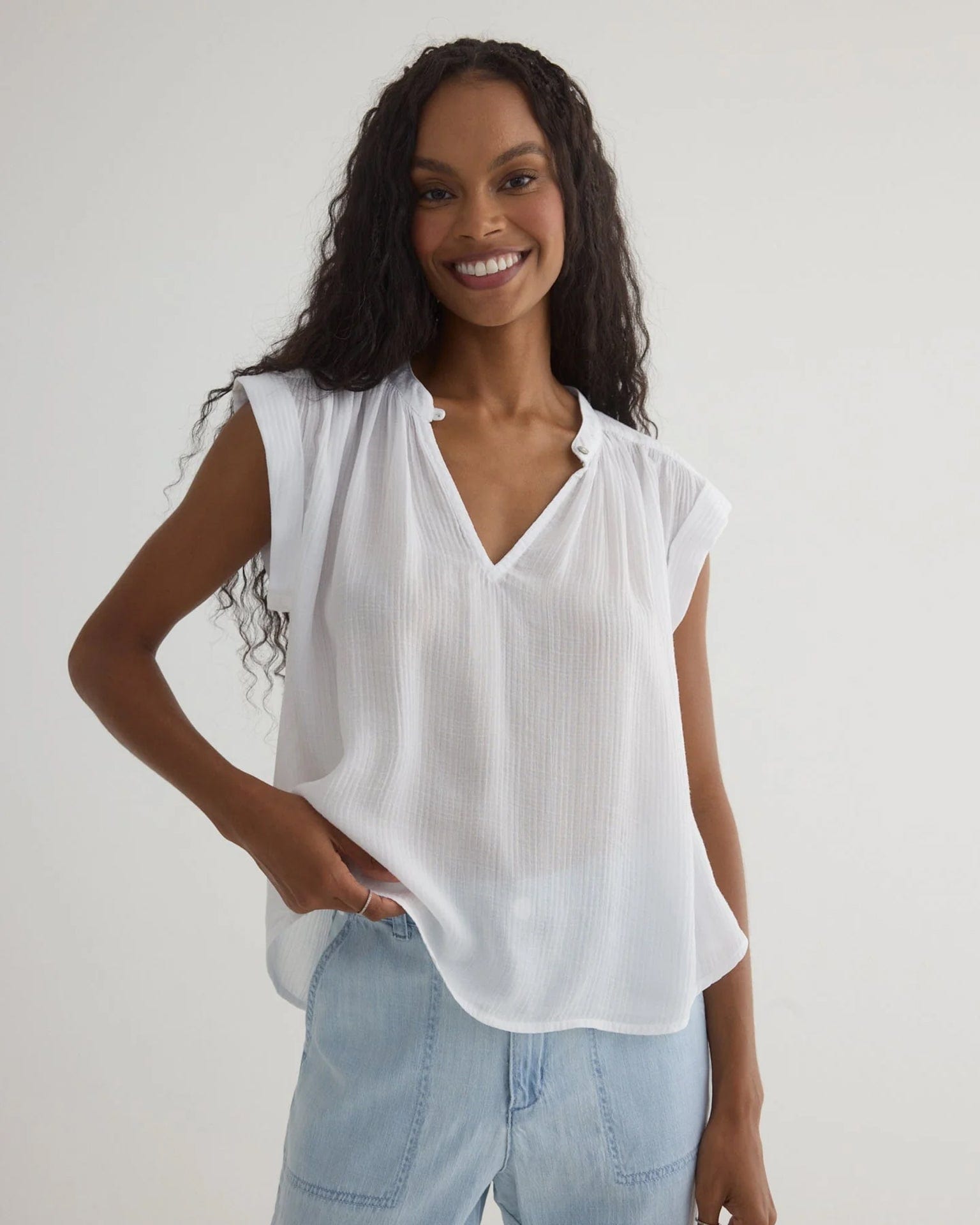 Bella Dahl Shirred Pullover Cap Sleeve in White