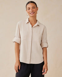 Bella Dahl Split Back Button Down in Linen Sand