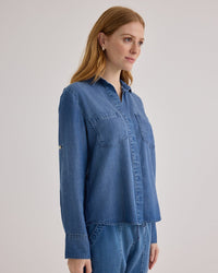 Bella Dahl Split Back Button Down in Skyline Spray Wash