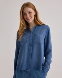 Bella Dahl Split Back Button Down in Skyline Spray Wash