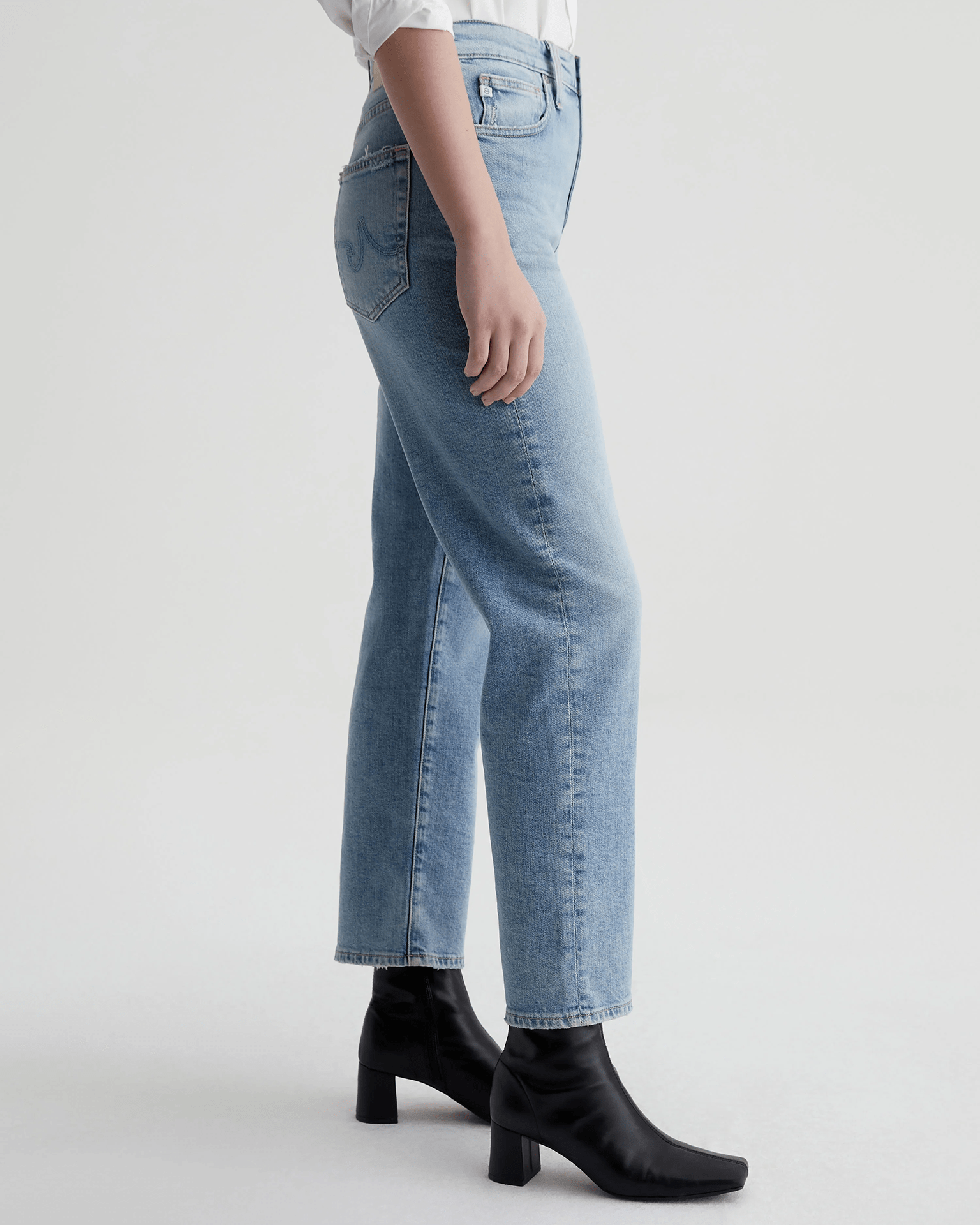 AG Jeans Rian High Rise Straight in Eclipsed