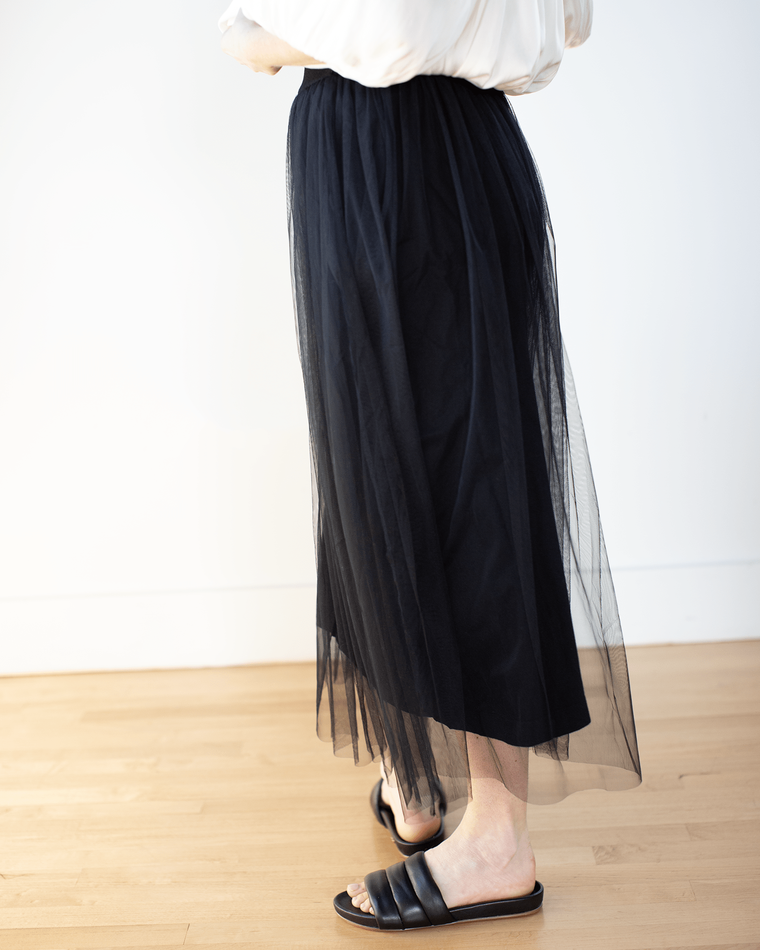 Autumn Cashmere Gathered Skirt w/ Tulle in Black