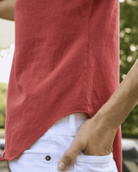 Frank & Eileen Theo Tee in Double Decker Red