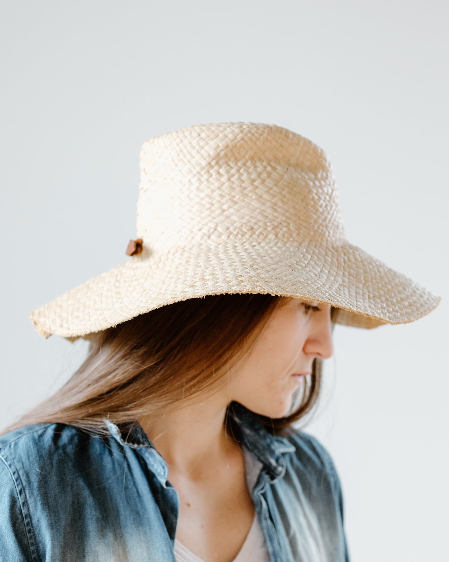 Lola Hats Commando in Natural/Natural