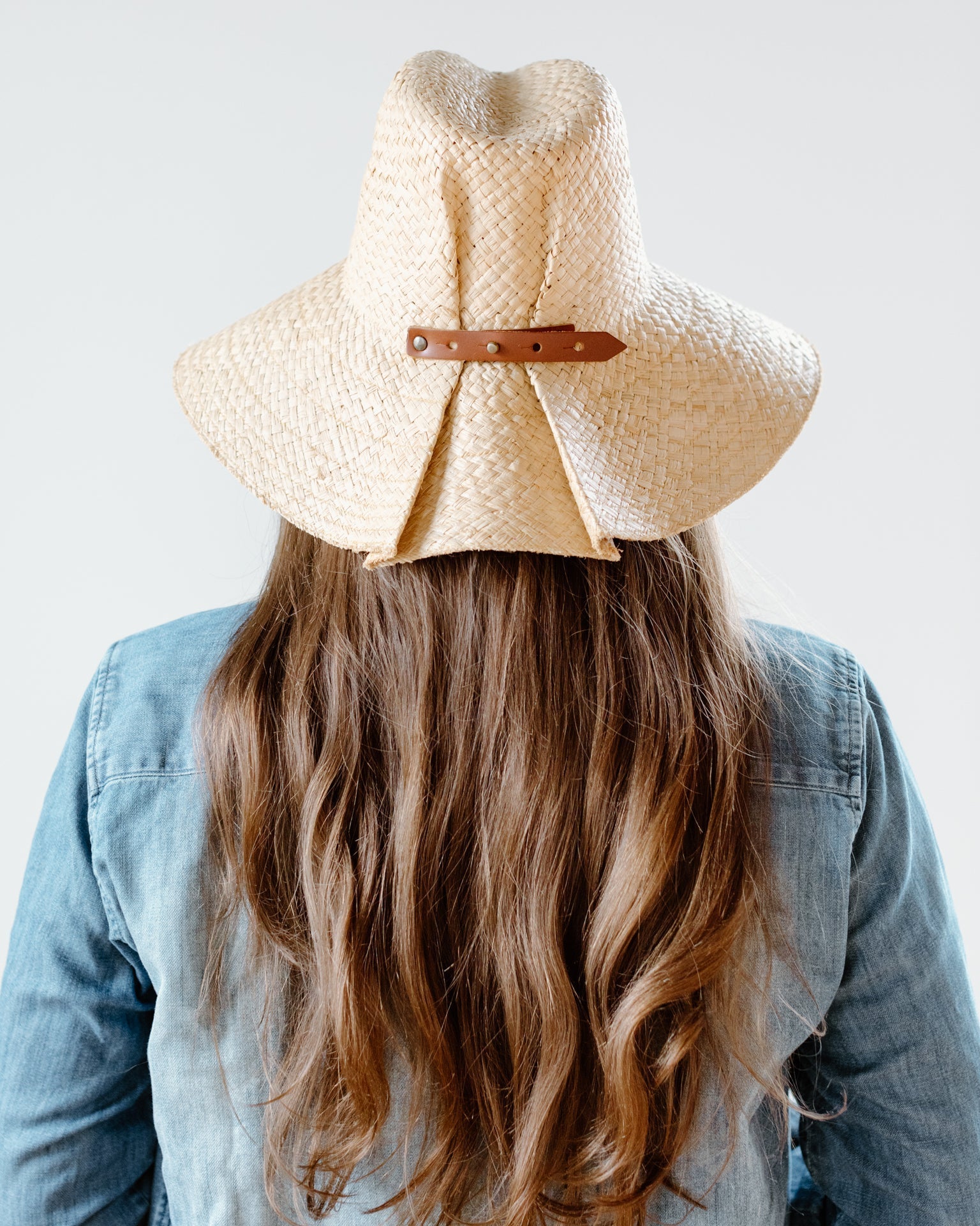 Lola Hats Commando in Natural/Natural