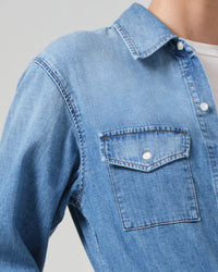 Citizens of Humanity Baby Shay Cropped Shirt in Carolina Blue