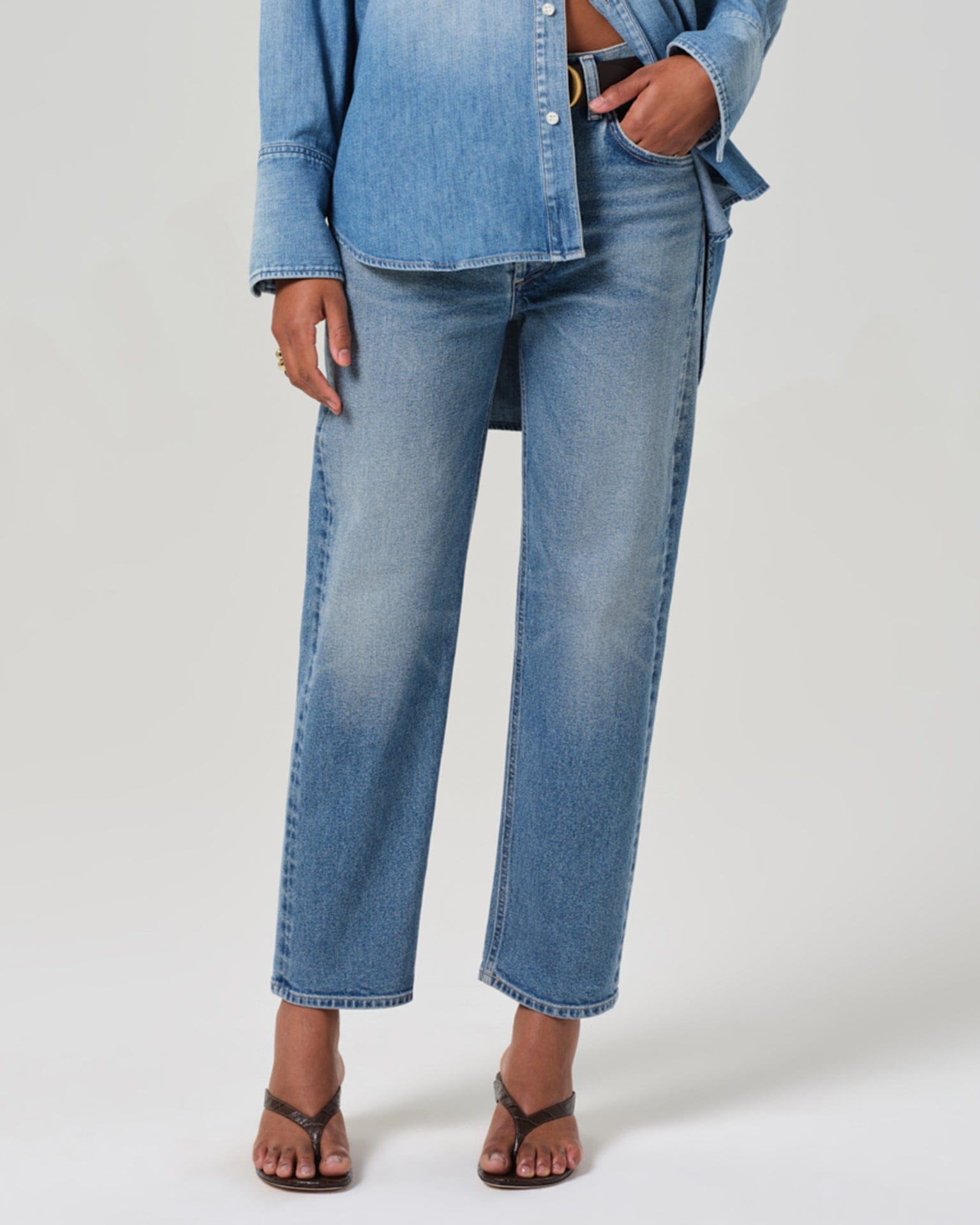 Delfina High Rise Straight Ankle in Elsinore