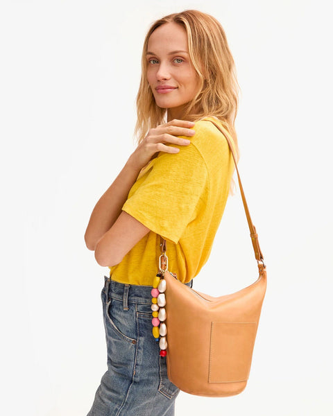 clare-v-petit-jeanne-in-