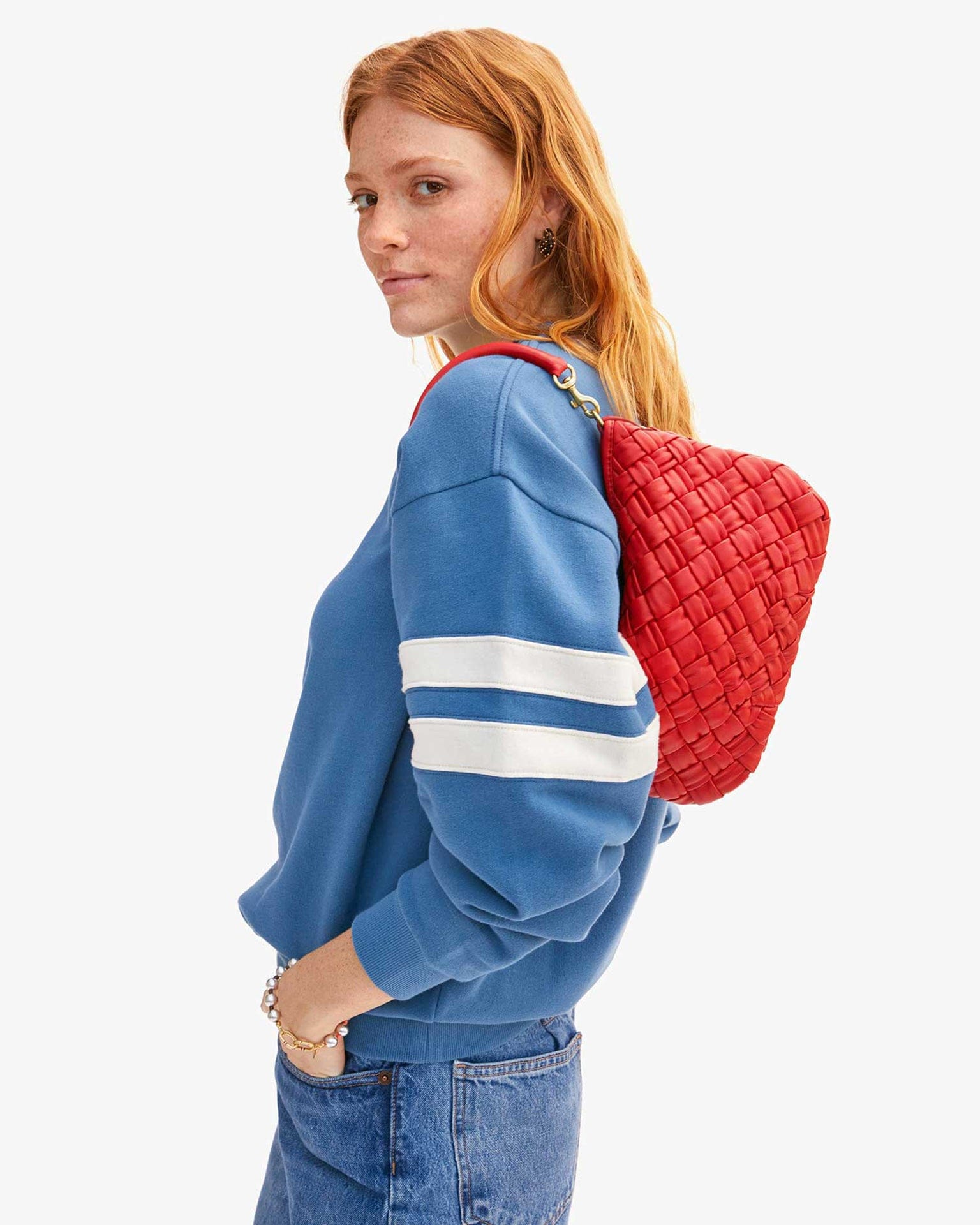 Clare V. Puffy Woven Nappa Petit Moyen Messenger in Rosa