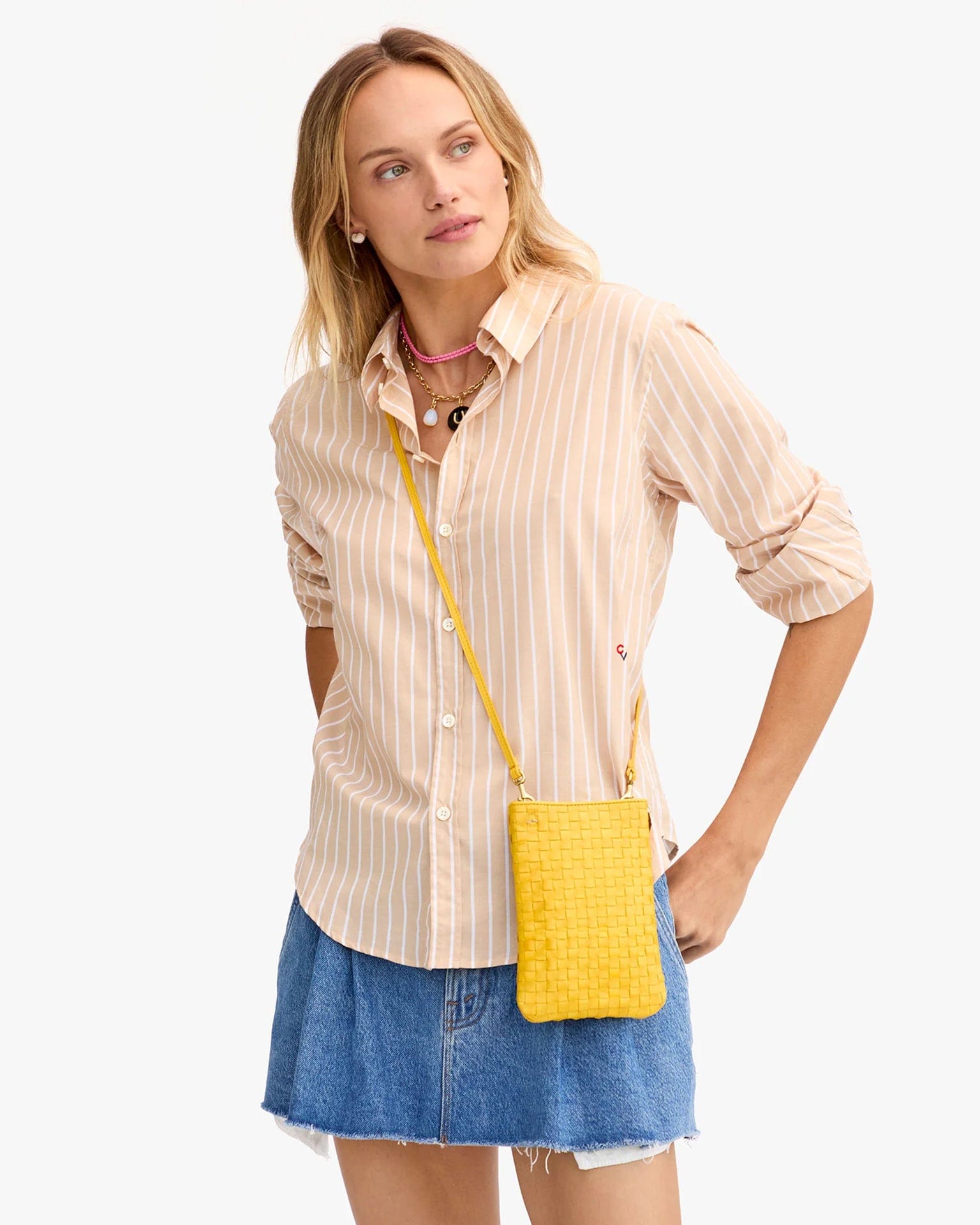 Clare V. Woven Checker Poche in Snapdragon