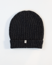 COLORI Ribbed Beanie in Carbon