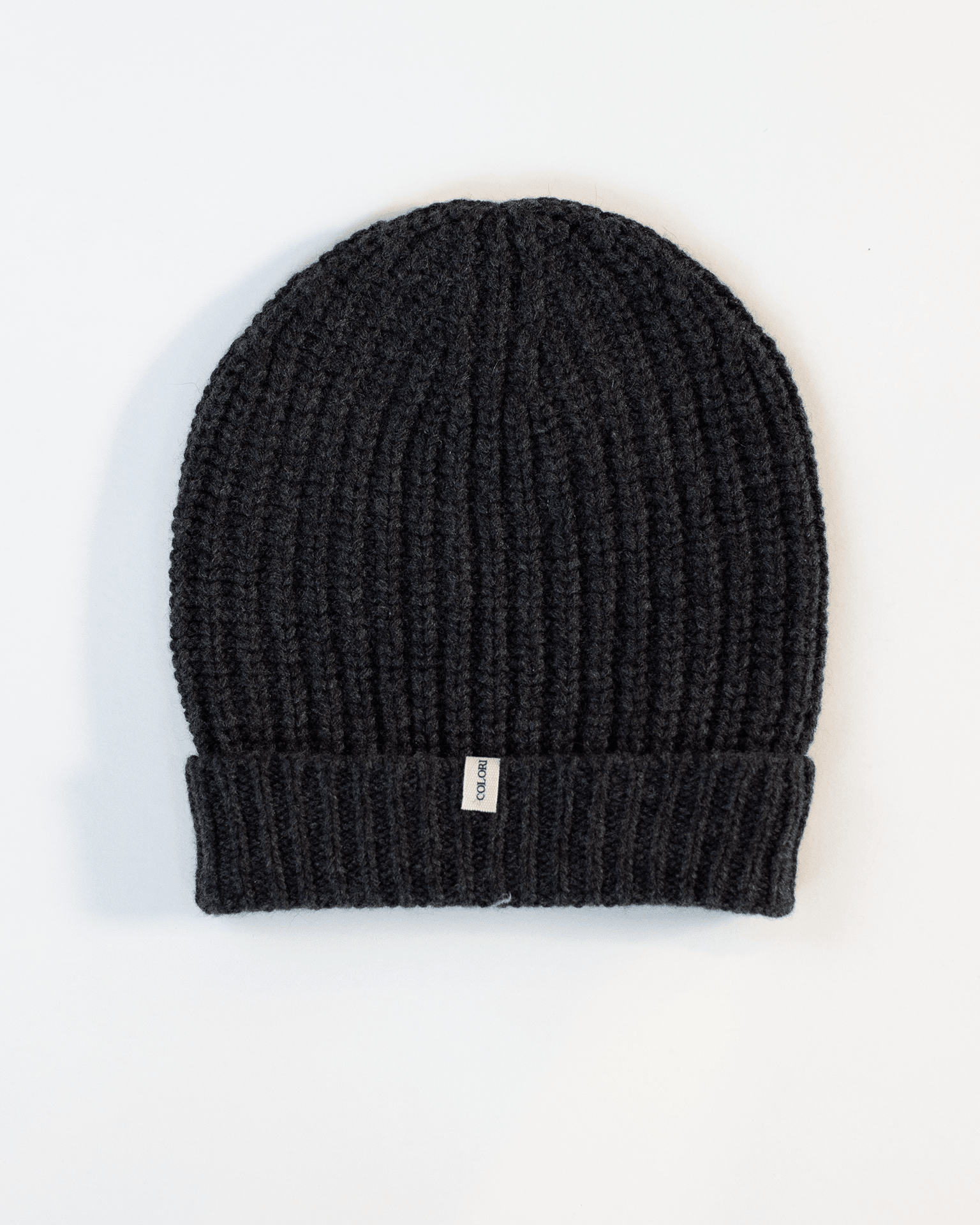 Ribbed Beanie in Carbon