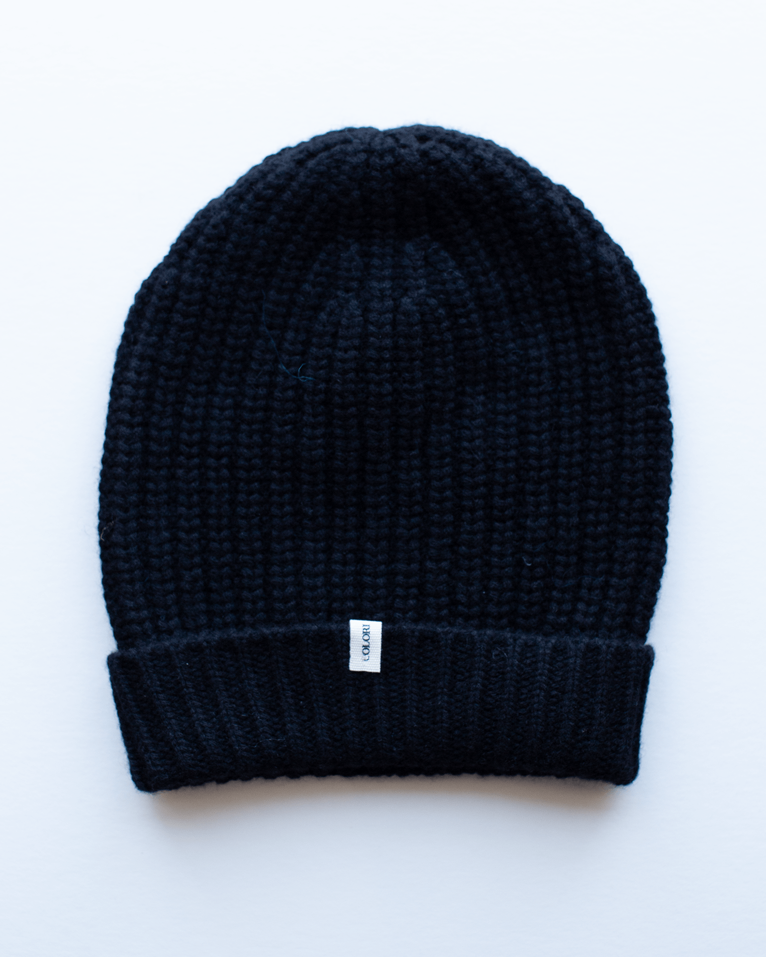 COLORI Ribbed Beanie in Embassy